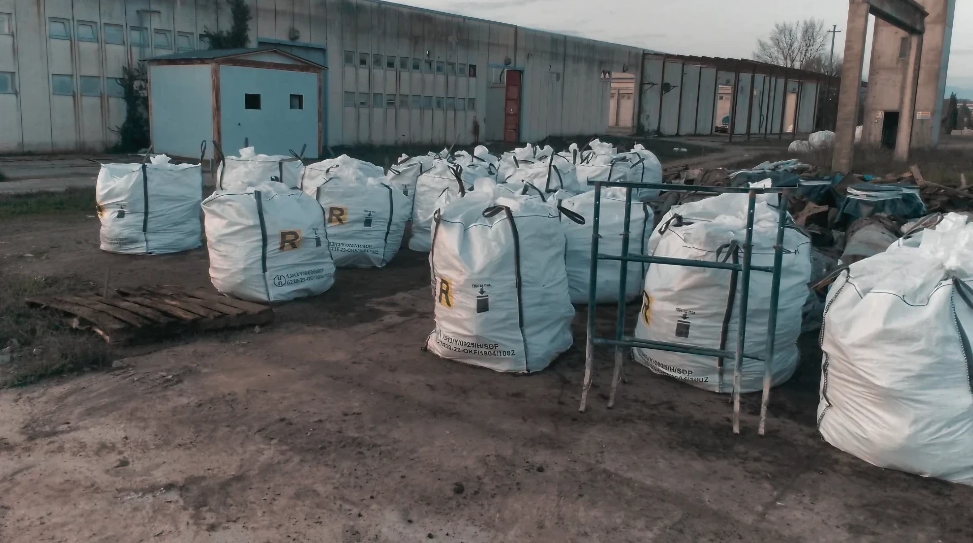 Sacchi big bag per bonifica amianto e gestione materiali pericolosi in cantiere